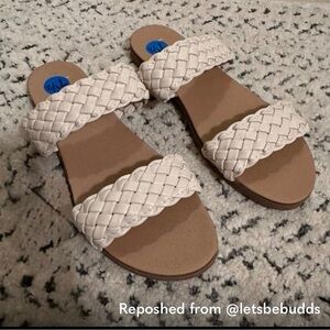 ✨Nicole Miller Cream Braided Sandals